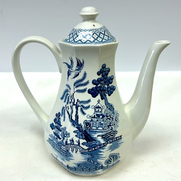 Vintage Royal Staffordshire ironstone “Willow” coffee pot cream & sugar - Picture 2 of 16
